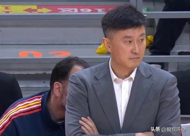 kaiyun开云-广东怎么冲冠？2战上海北京狂输71分 全队合计三分60投14中